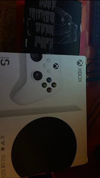 Xbox سيريس S • يد أيليت ٢ • يو بي اس ٨٥٠