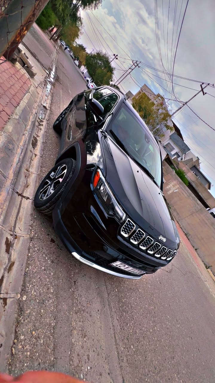‎النوع : جيب كومباس لمتد Jeep Compass Limited

‎  الموديل : 2022 الشكل الجديد لمتدد 
للبيع سيارة: جيب كومباس  موديل 2022
•الرقم: اربيل 
السعر 147
لون الاسود 
ماشي 25 الف 
•المواصفات : فول ١/١ عده سلايت
▪️بصمة
▪️ابواب بصمة
▪️المحرك: 2.4 مرغوب (اربعة سلندر) بدون توربو مكفول كير محرك
▪️لايتات زينون اصل مع حاجب LED مع كشافات دعامية زينون
▪️رادار جانبيه 
▪️رادار امامي 
▪️كشافات ليليه
▪️فورويل 4X4
▪️كامرة خلفية 
▪️حساسات ورادارات الاجتياز الجانبية
      (نقاط عمياء)
▪️كشنات السيارة جلد اسود اصل مطعم 
     كشنات تدفئة وتبريد 
▪️كشن كاربائي
▪️شاشة الدشبول حجم كبير
‎ستيرن هيتر ▪️
▪️تشغيل عن بعد
▪️قيادة ذاتية
▪️تبريد قطعتين امامي وخلفي
▪️سايد بريك دكمة
‎نظام تحديد مسار▪️
▪️سستم صوت
▪️تحكم ستيرن جهتين بلوتوث وحاكية وكروس سرعة وتحكم صوت 
▪️نظام ABS مانع انزلاق
‎ناقل الحركة : گير اوتوماتيك وعادي من  8 سرعات
اربع تايرات جديدة
سنوية جديدة لحد 2030
رقم مميز 
•الضرر: صبغ بس بونيت فقد بدون دواخل
شرط فحص
سعر147
رقم الشاصي. 3C4NJDCB4NT236622
 المكان كركوك 
الاتصال: ***********‎
