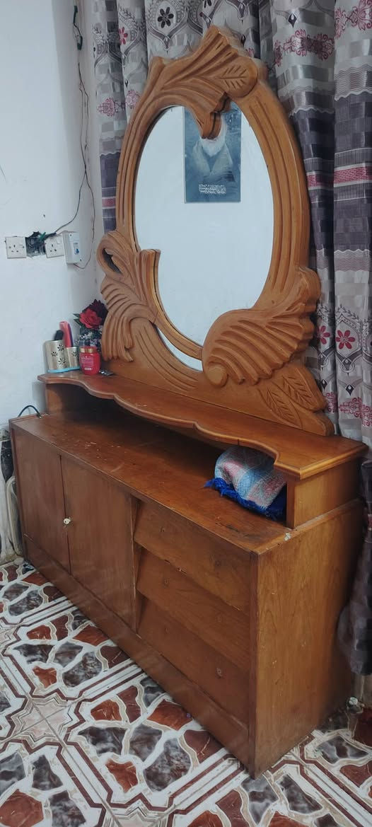 كنتور وزاويه وميز ابو مرايه البيع كلهن 250مكاني شطره


**إذا كنت صاحب هذا الإعلان وتريد حذفه لأي سبب، رجاءا أرسل رسالة إلى الدعم الفني**