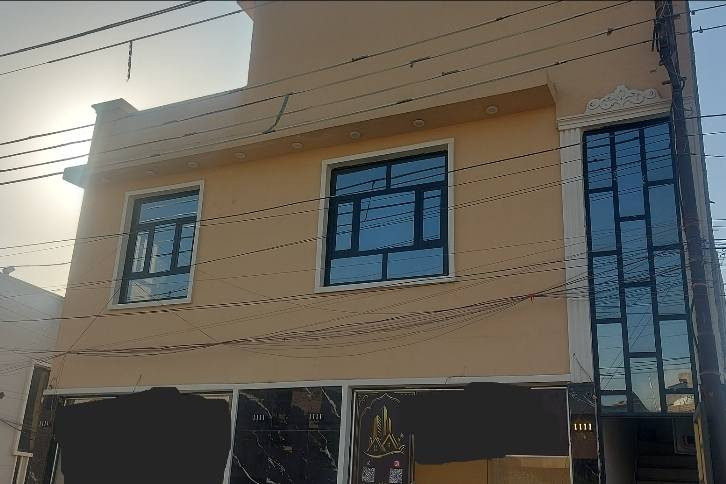عماره للبيع مساحه 50 متر  واجهه10نزال 5 تحتوي على محلات 2 وشقه دوبلكس طابقين المحلات مأجرات السلطان الاول شارع البنجرجي ***********
*********** مكتب المهندس
