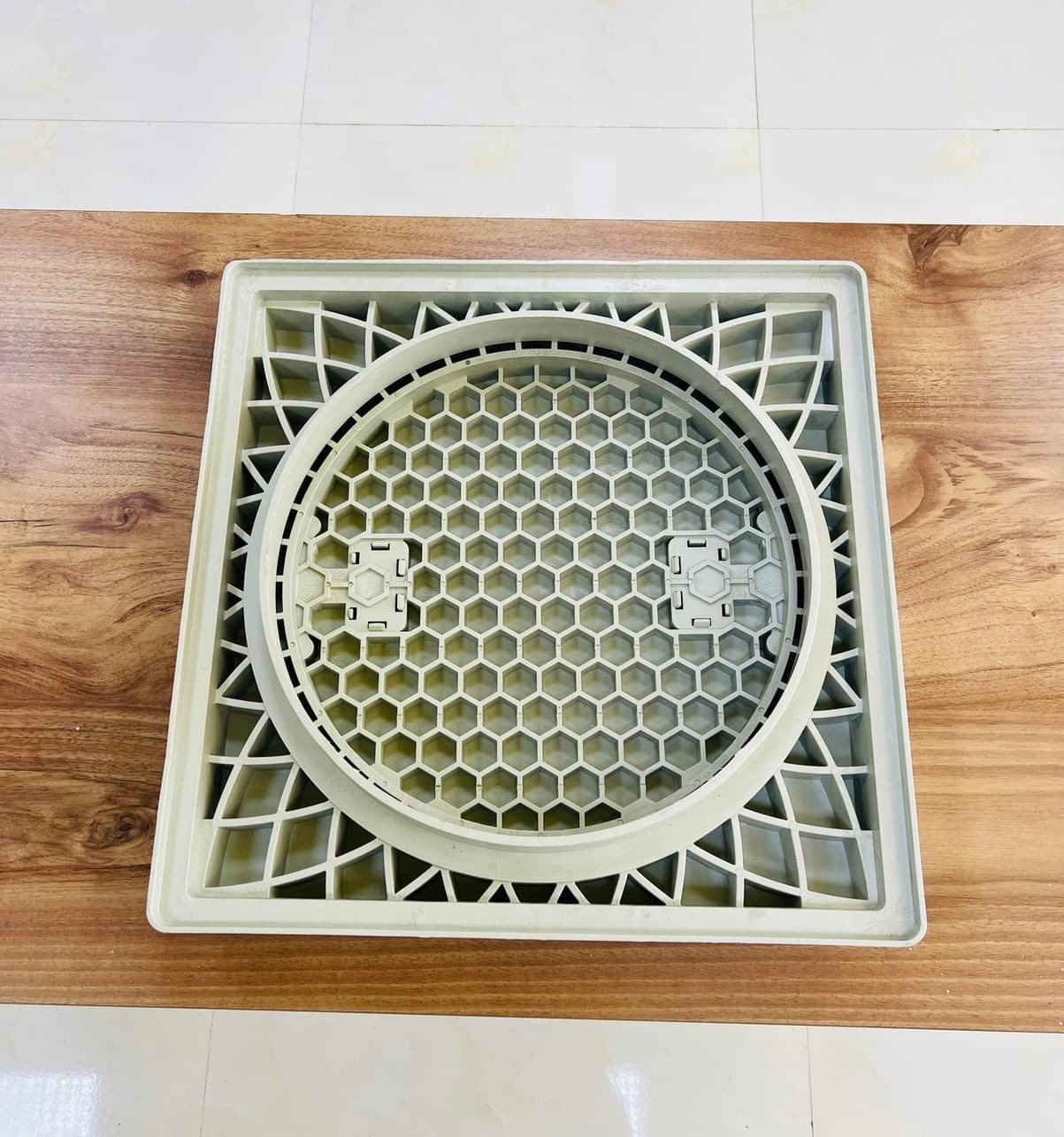 مستمرين بالإنتاج
توصيل متوفر مجاني داخل بغداد 

غطاء 40*40

غطاء30*30

ساقيه 1 متر 
ساقيه 1/2م 

***********
