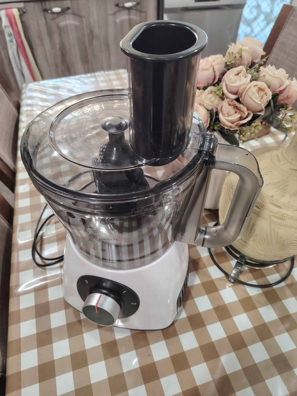 محضرة طعام ماركة مودكس جديدة سعة 2لتر بدون باكيت 🌹🌹🌹🌹

السعر 50الف 🔥🔥🔥

موصل الجانب الايسر /حي المثنى 🌿🌿🌿

الشارع المقابل لمنتزه المثنى
✅شارع عمارة النخيل 
✅وماكس جيم 
✅وازياء النمور 

داخل الفرع بالنزول قرب كراج  غسل السيارات   

(منزلي) لبيع الاثاث المستعمل 
متواجدون من الساعة ال3 الساعة 10 مساءاً 

الاتصال  من بعد  الساعة 2ظهرا  الى 12مساءا 

*********** موصل, نينوى
