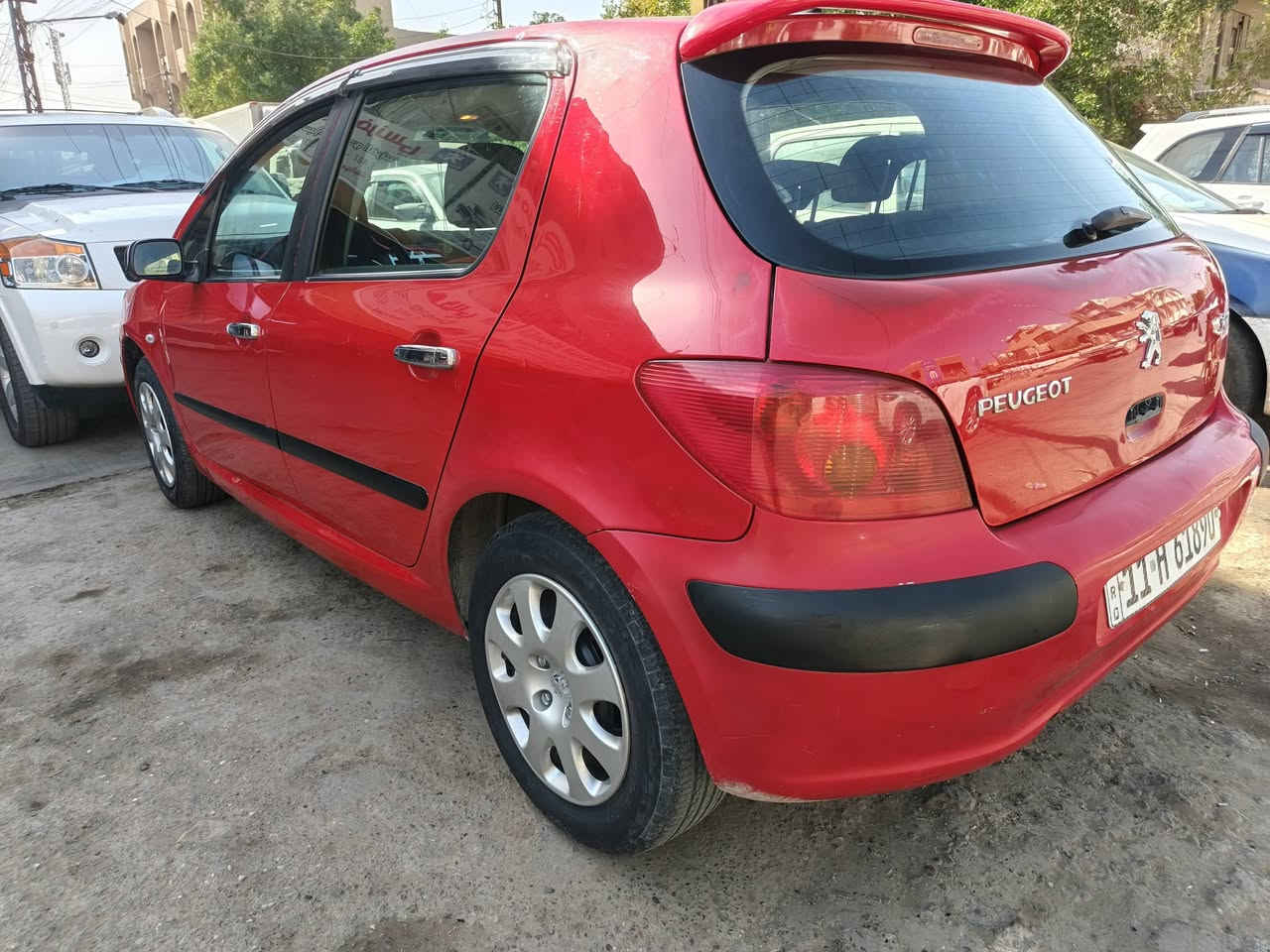 بيجو 2006 رقم بغداد انكليزي مكينه كير جدد تبريد دواخل صدر كله تمام مظبوط مابيها اي مشكله السعر.. 53..العنوان بغداد الدوره  رقم الهاتف ***********...***********
