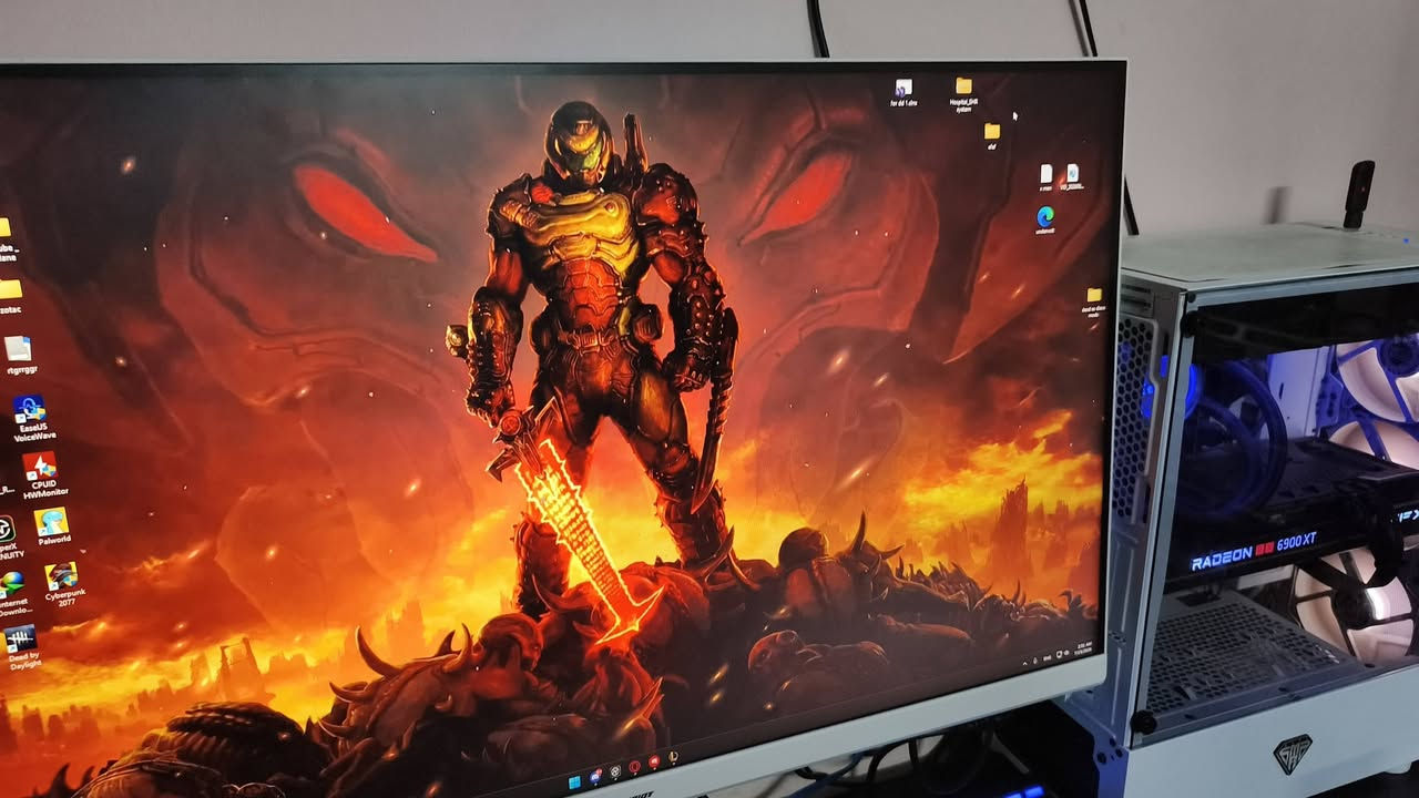 السلام عليكم،

للبيع Gaming PC بحالة ممتازة، الاستخدام نظيف وما يحتاج أي صرف.

المواصفات:

- Intel Core i5-12400F
- AMD Radeon RX 6900 XT 16GB
- RAM 32GB
- SSD NVMe Patriot 2TB
- SSD SATA 1TB
- Power Supply 750W 80+ Gold

💰 السعر:

- الكيسة فقط: 1,300,000 دينار
- مع شاشة 2K: 1,500,000 دينار

📍 الموقع: بغداد - دورة الأثوريين

📞 للتواصل: ***********
واتساب أو اتصال.
