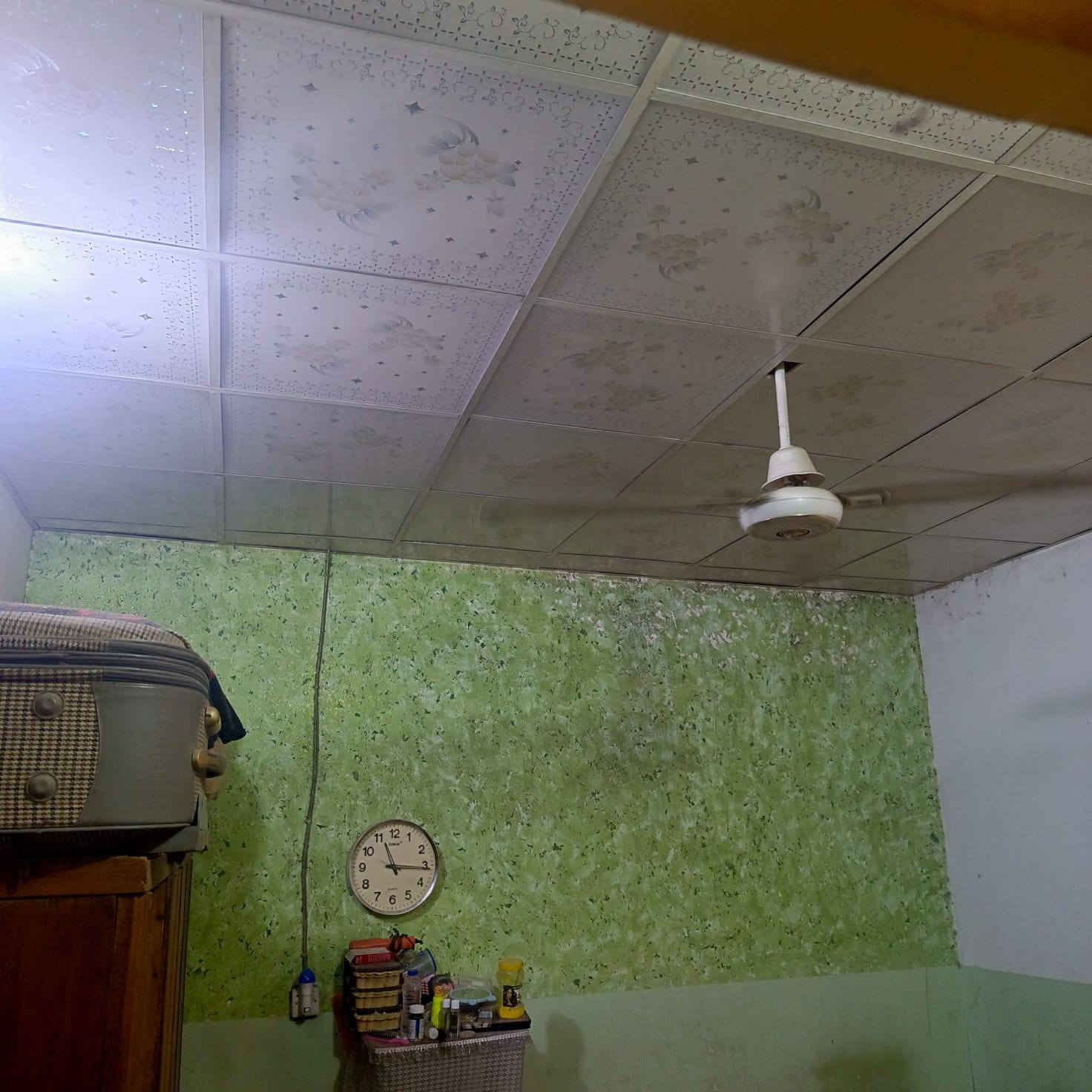 بيت للبيع في كربلاء شارع السيدة زينب قرب فندق البارون عامود ٥٨ المساحة ١٠٠م يحتوي على استقبال و صالة و غرفة نوم و مطبخ و طارمة و صحيات خارجية و داخلية السعر ٧٠وبي مجال للاستفسار الاتصال على الرقم ***********
