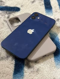 آيفون ١٢ • لوك مفتوح • بطارية ٧٦%