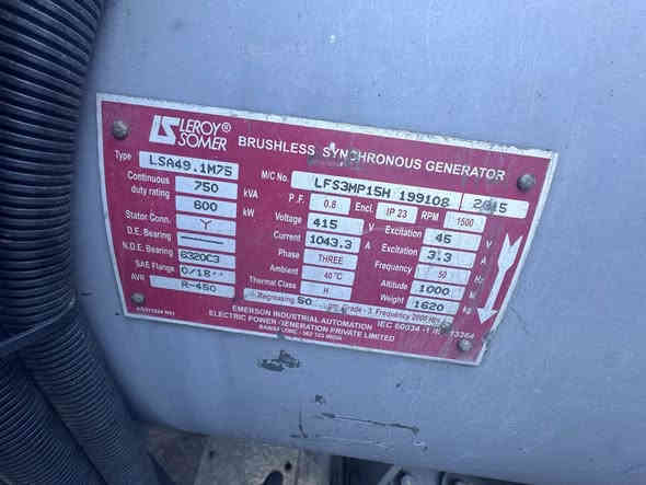 السلام عليكم 
مولد بيركنز أنكليزي 4006
750kv
مولد بلادي برغي ما مفتوح بي 
استيراد اوربا بشرط الحمل
للأستفسار/***********
ابو محمد الاعرجي
