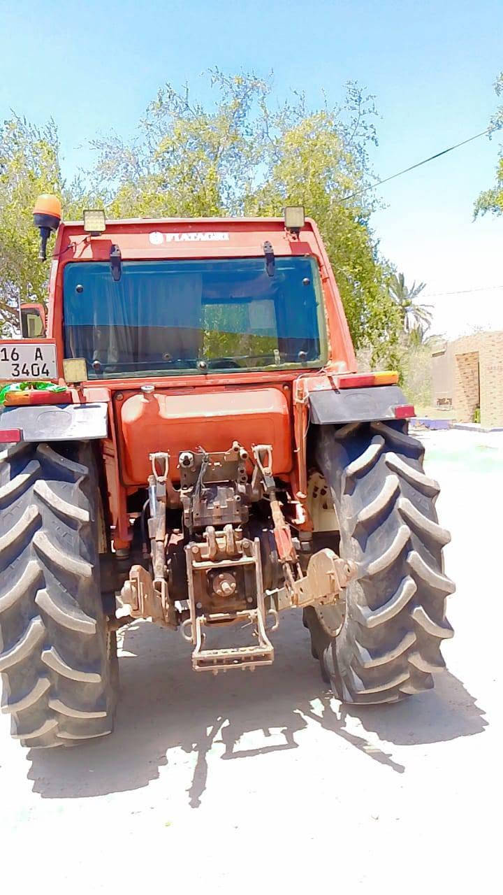 نيوهلند فيات ١١٠ مكفول كير محرك تبريد ثلج تخم تاير رقم قادسيه تحويل مباشر سنوي جديد مكان دوانيه  ***********
