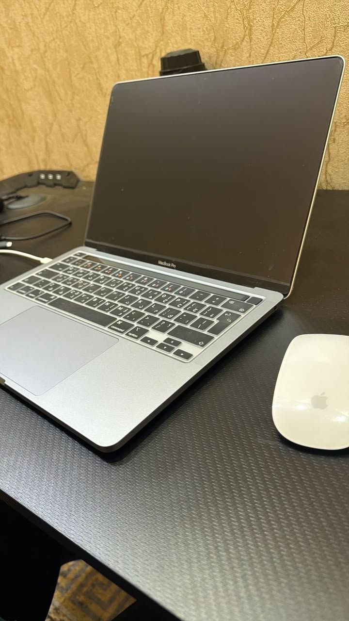 السلام عليكم
ماك بوك m1 2020
Hard:256
Ram:8Gb
Battery:94%
عدد الدورات 202 
بعدها كلش جديدة
السعر: ٧٥٠ وبيها مجال


**إذا كنت صاحب هذا الإعلان وتريد حذفه لأي سبب، رجاءا أرسل رسالة إلى الدعم الفني**