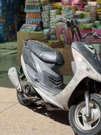 دراجه ماكس منغولي مفتوحة 55عوزه بس باتري أنه مكلف بل نشر هاذ رقم راعيه...