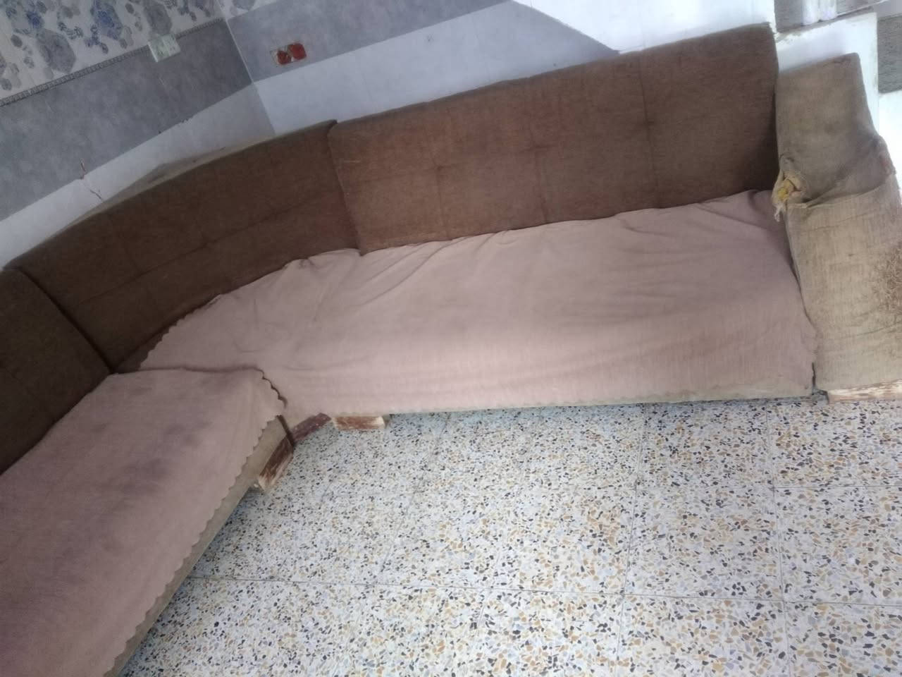 طباخ عشتار جديد مستعمل شهرين 225.طخم15محفوره5
الشراي هذا الرقم ***********/بي واتس
