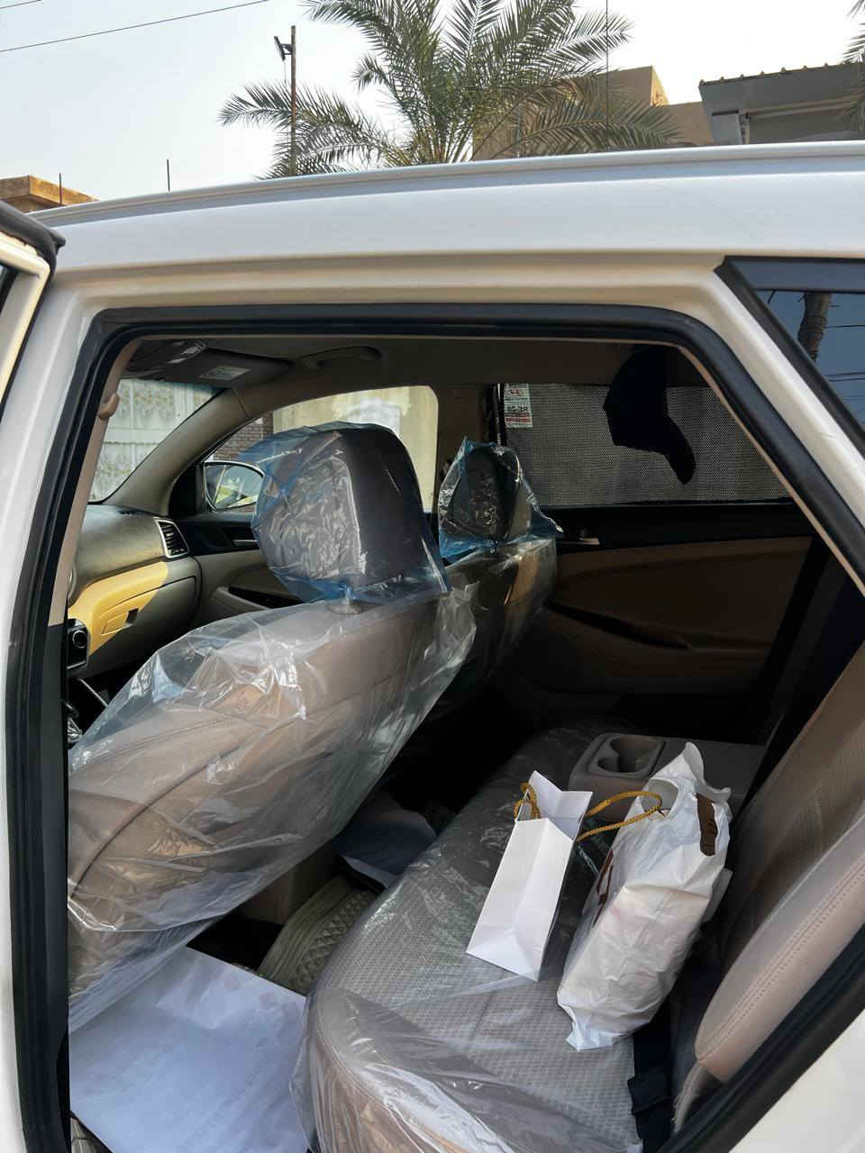 السلام عليكم
توكسان 2016 خليجي شكل 18
بيه كارت بشفه بنيد باقي كفاله عامه
رقم نجف مداور ثاني يوم
السعر 170 مع مجال لشراي
مكاني نجف
الاسفسار ***********
