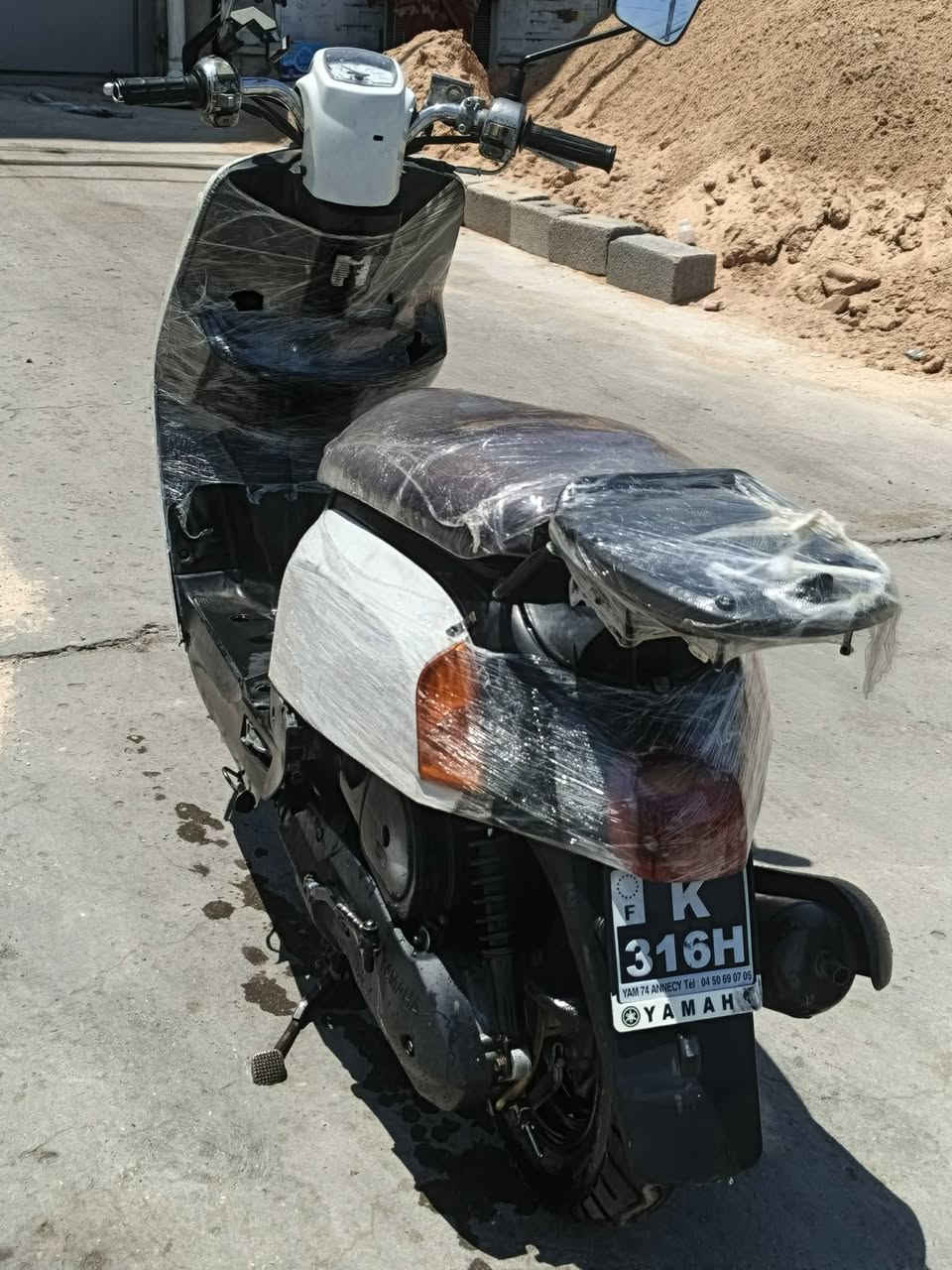سلام عليكم بوليس مكينه مكفوله بس كفر كدام شوي بيه فطر
‭***********‬
$400
