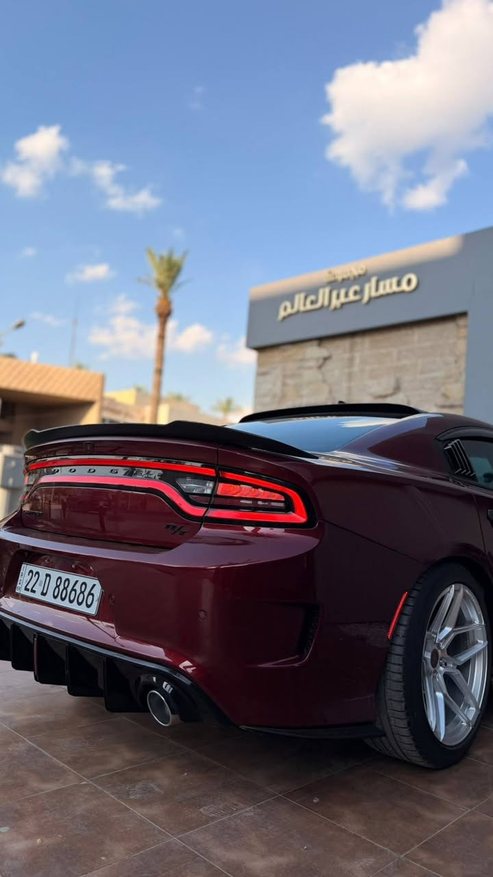 𝗗𝗢𝗗𝗚𝗘 𝗖𝗛𝗔𝗥𝗚𝗘𝗥🥇
🔥RT / black toop / 

نوع السيارة: [ دودج جارجر ] 
الموديل: [ 2022 ] 
المحرك: [ V8 - 5700 ]]
ماشيه : [ 13,500 الف ميل بعدها بحالة الوكالة ]
لون السيارة : [ كرزي]

[ الـــــمـــواصــفـــــات فول ]

- - [ كشنات كنتارا حضن ] 
- - كشنات تدفئة + تبريد 
 - - كشن خلفي تدفئة
- - كشنات خزن ميموري
- - شاشة كبيرة كار بلي 
- - كاميرا
- - تشغيل عن بعد 
- - ويل 20 روهانا
- -  سستم صوت هارمن كاردن
- -  شفتات ستيرن 
- - نظام سوبر تراك باك
- - حساس خلفي 
- - رادار جانبي [ نقطة عمياء ] 
- - ستيرن كهرباء + تدفئة
- دشبول خياط الجديد 
-هيتر مري جانبية 
‎-تغليف ppf السيارة بالكامل
-عازل حراري لزجاج السيارة

الحادث ( كما موضح بالصور  مكفولة من البارد و الحار )
رقم التواصل *********** بي واتساب
