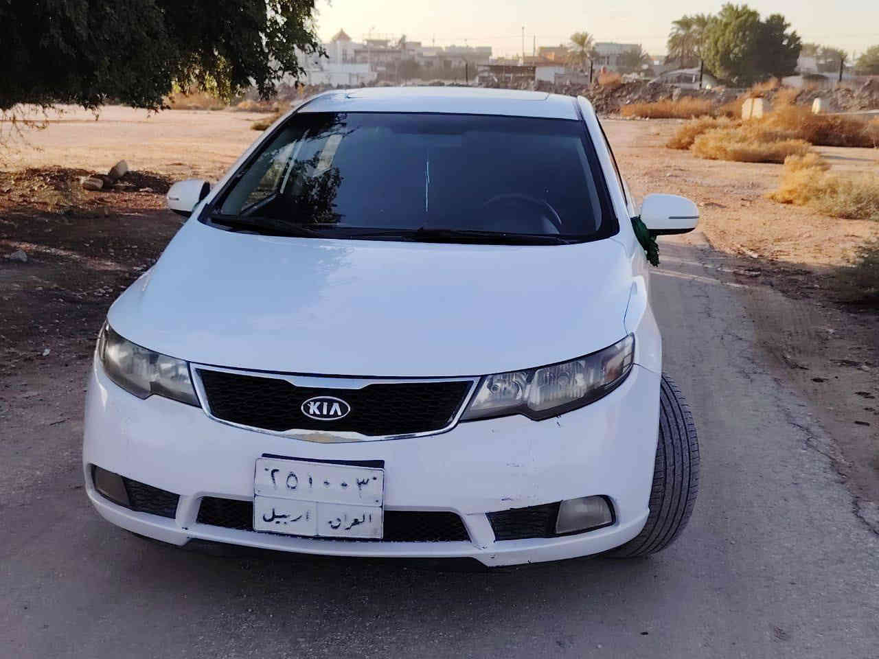 سيراتوو 2012
كامل موصفات فتحه شفت رياضي 
محرك 1600
لا تنقيص ولا تبخير
السياره كما واضحه بل صوره 
للسعر 97 وبيهه مجال ‏‪***********‬‏
