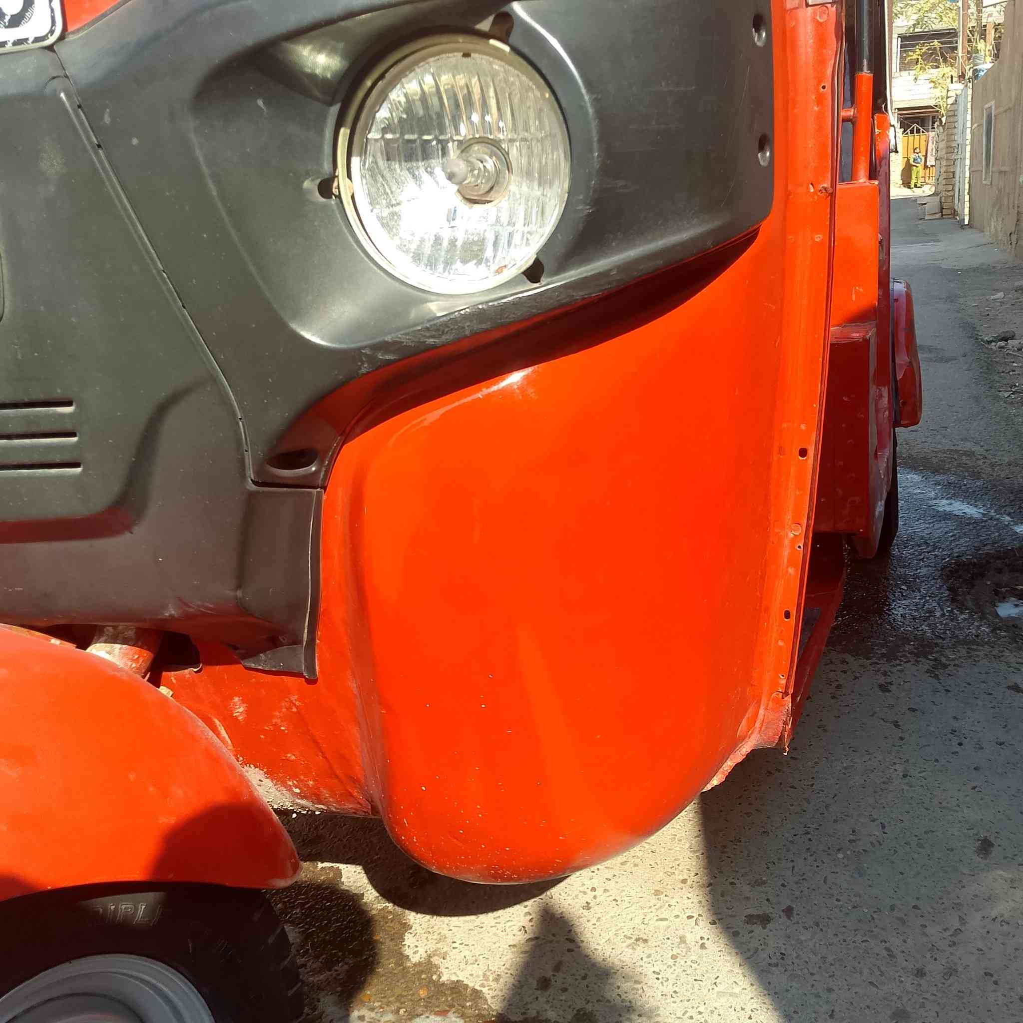 سلام عليكم شباب تكتك البيع رقم وسنويه انكليزي محرك خير من الله تكتك شوفت عينك شوف وقتنع وخابر رقم وسنويه انكليزي 2018/11  الرقم *********** بي واتساب السعر 5500 المكان بغداد بوبشام
