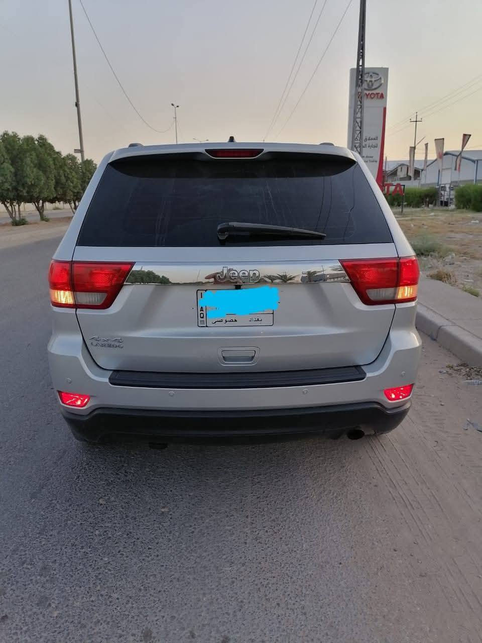 جيب لاريدو 2013 خليجي فول 
للبيع او الامراوس حسب الرغبة
مكفولة ما عدى شبر صبغ بالجاملغ الايسر جهة السايق
المكان نجف 
الارقام
***********
*********** واتساب 
السعر 185
