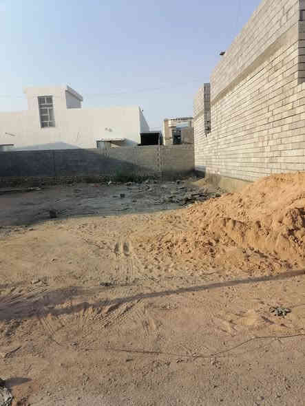 قطعة ارض للبيع
المساحة: 178 متر
وجه:  8متر 50 سم
نزال: 21 متر
شارع:  6 متر
جميع الخدمات متوفره ماء كهرباء تبليط 
جنس الارض: طابو زراعي سند 25 تنازل مباشر
عنوان الارض: الرمادي  شارع 40 مقابل ماركت الهدهد
سعر المتر: 250 الف قابل للتفاوض
_________________________

للمزيد من التفاصيل يمكنكم زيارة مكتبنا 

مكتب سنتر 40 للعقار 
   في  الرمادي  شارع 40  مقابل ماركت القيصر 

او الاتصال على الارقام التالية  

 ***********   فراس  
 ***********   أبو جود 
 ***********   أحمد 
 

نستقبل من حضراتكم كافة العروض العقارية 

رضاكم أهم أهدافنا
