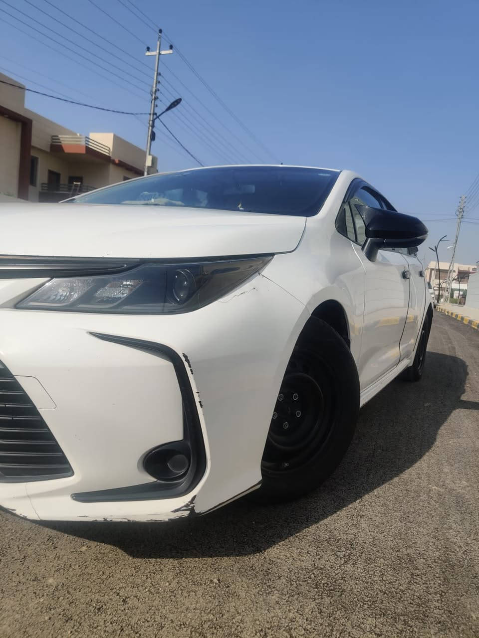 اخوان اني مجرد وسيط فقط كل. تفاصيل على وتساب
سلام عليكم  
تحية طيبة 🌹
كورلا 2020خليجي 
بانزين اصلي 
مواصفات فول عادي

🔴(رقم اربيل بأسمي) تحويل مباشر
🔵محرك 1800 بانزين
🛑تبريد قطعتين 
🔴نظام القيادة (سبورت + عادي + ايكو)
🔵شاشه نفكيشن + كامره خلفيه دواره
🔴 عداد كم (153000الف)
🛑ايرباك عدد 2
🛑تبريد قطعتين
🔵ويل كب حجم 16 عدد5
🔵تحكم سترين جهتين  🔴نظام كروس شغال 🔴سيارة بية كم ملاحظة امبينة بالصور ممسويهم على وضعهم
🔴مكفوله من صبغ والبارد 

يوجد فديو موووضح على الخاص على وتساب 

🔴 العنوان بغداد الكرخ  

🔴السعر 153 $💵 بيها مجال 
للاستفسار  رقم ☎️ 

ابو يوسف 
***********
