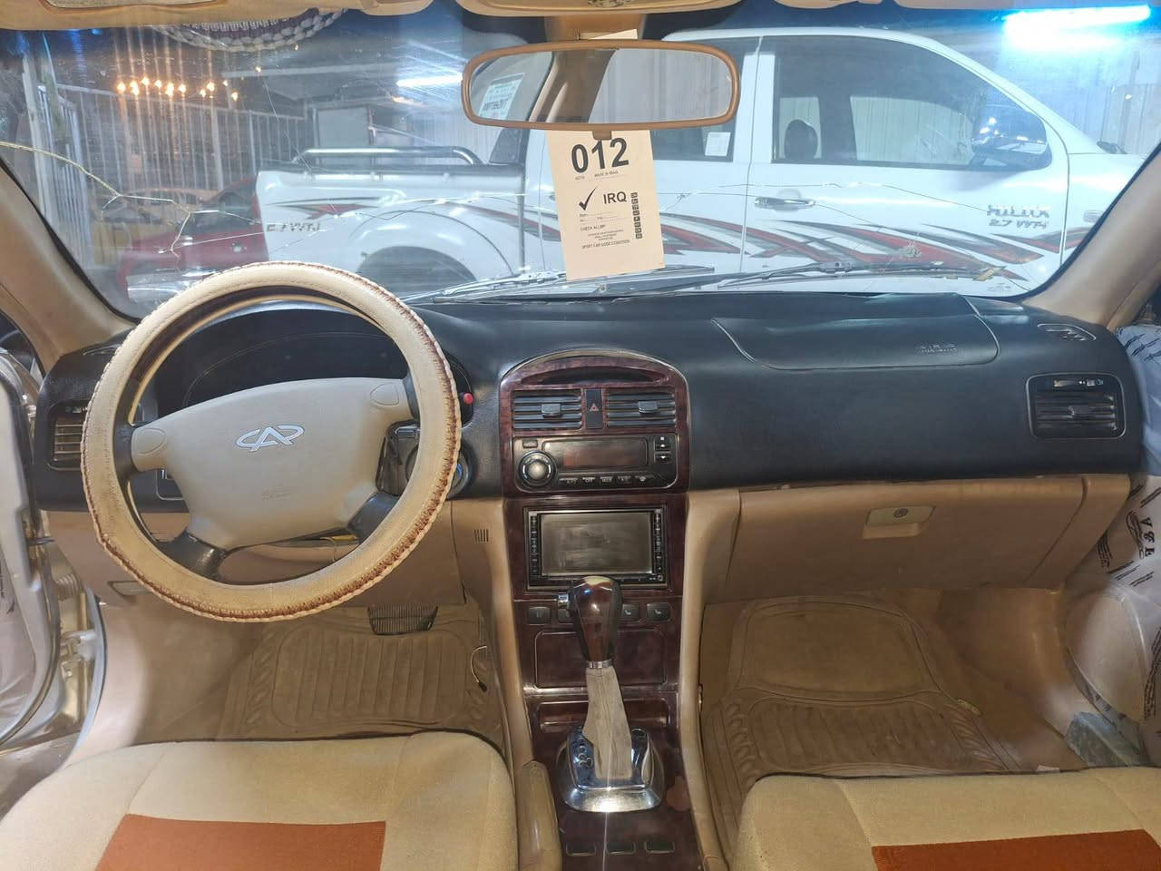 السلام عليكم سياره شيري استر موديل 2011 كفاله من الصبغ بيها خيط تبخير فقط السعر 55 ورق بيها مجال بسيط لتوصل ***********
