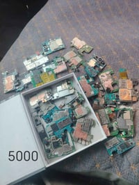 اشتري بوردات الحديث 5000القديم 1500 اي استفسار تواصل 07826835447