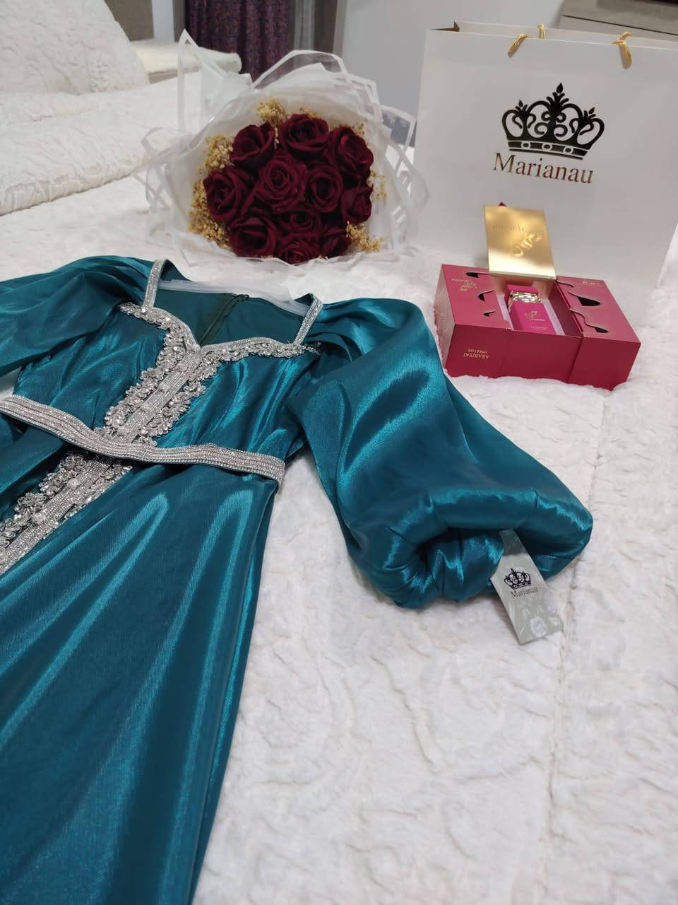 عندي هذا الفستان اشتريتو من مارينو قياس L ويلبس XL لابستو مرة وحدة بس ابيعو ب 95


**إذا كنت صاحب هذا الإعلان وتريد حذفه لأي سبب، رجاءا أرسل رسالة إلى الدعم الفني**