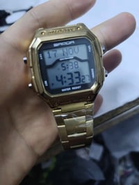 ساعة رقمية • مقاومة للماء • أربيل