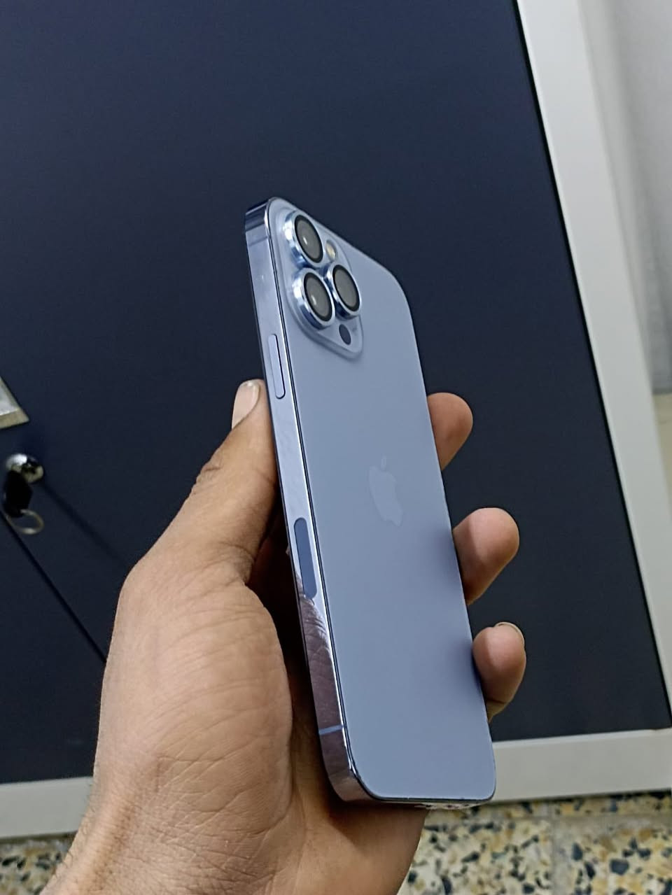 السلام عليكم 
أيفون 13 برو ماكس 
بطاريه 82 ✅
فيس إيدي شغال ✅
كامرات شرط طبع✅
الجهاز جديد ما بي شخطه واحد شرط مبدل شاشه فقط الباقي كلو شرط ذاكره 128 مكاني موصل حي البكر السعر 450 وبي مجال للطيبين
*********** متوفر واتساب خاص مفتوح
