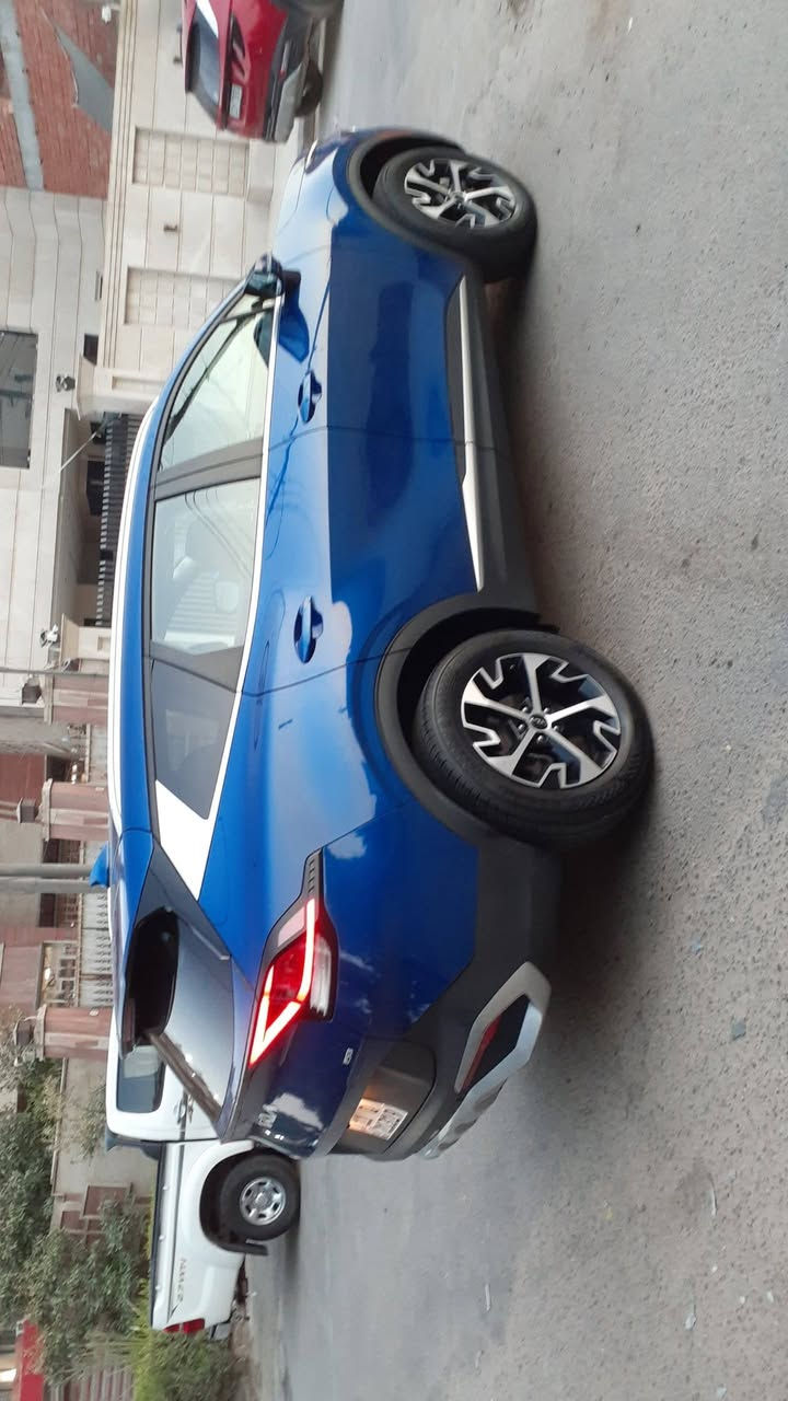 كيا سبورتج مديل 2023 وارد امريكي فول من عده الفتحه بصمه حساسات كاميرات رادرات سياره فول جديده معنه الكلمه طختها كلش خفيفه كفة بنيد السياره ما ماشيه السعر على الرقم ماشيه 20 الرقم ***********
