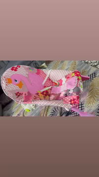 كرسي طعام ٢٠ • هزاز ١٠ • أثاث أطفال