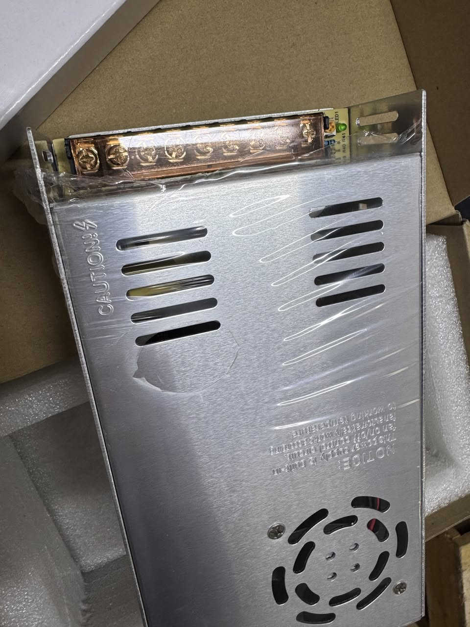 السلام عليكم، مواد للبيع، السعر مذكور على كل صورة، يتوفر توصيل


**إذا كنت صاحب هذا الإعلان وتريد حذفه لأي سبب، رجاءا أرسل رسالة إلى الدعم الفني**