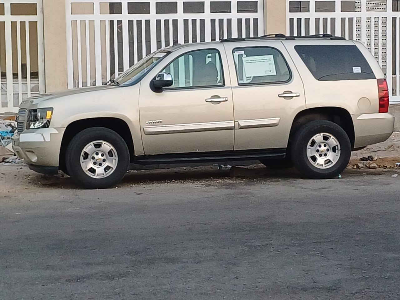 للبيع تاهو ٢٠٠٨ معلايه ١٤ محرك
 جديد تخم تاير كير ممتاز 
بيه طخه بلباب السايق مصلحه تصليح جيد رقم بغداد ابيع بس وكاله فقط مكان سياره ذي قار مركز المحافظه  لاتصال ***********
***********
