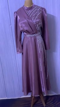 فساتين عرس • فساتين خطوبة • ترجاع عند الفحص