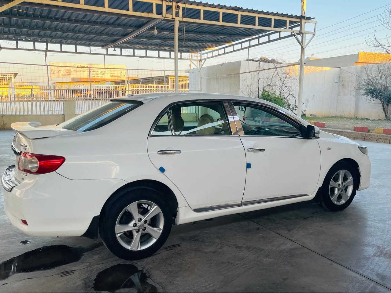 سلام عليكم 
سيارا تويوتا كورولا موديل 2011وارد خليجي 
سيارا بي دون صبغ مكانين تعديل بيها فقط
گير محرك شرط 
بسمنا سنوي هزا رقم جديد شرط تحويل 
عنوان خبات اربيل📍
ره قم تلفون 
***********واتساب فايبر 📲
***********📞 أربيل, العراق
