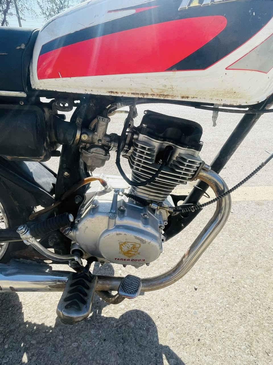 دراجه البيع 2023 السعر 300 وبيه مجال مكاني حي البكر مكينه خرسه  ***********
