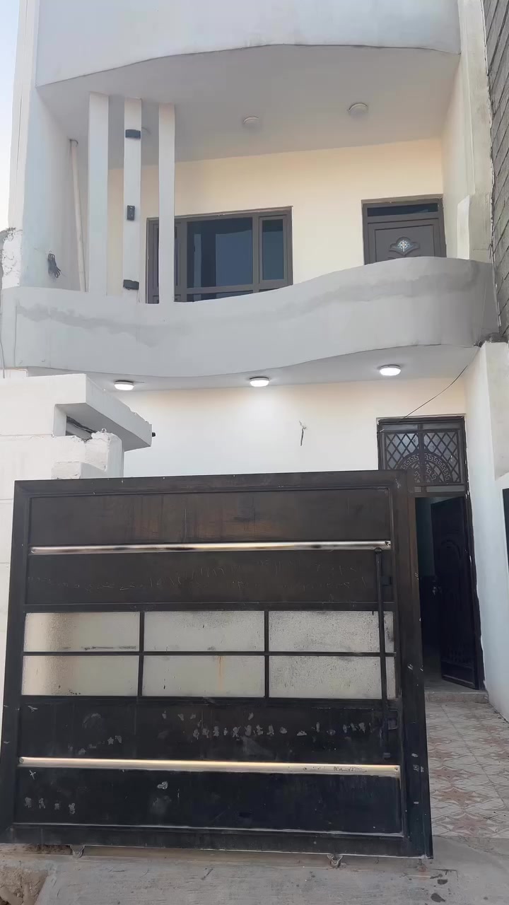 سلام عليكم بيت ١٠٠ متر للبيع طابقين بيت فول جيب غراضك تكعد بي مكاني كركوك حزيران ملاعب جديده شراي يدلل ‭٠٧٧٠ ٥١٠ ٢٤١٦‬
