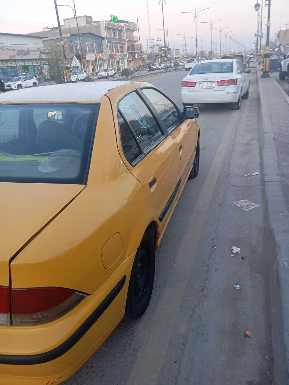 سمند2011للبيع مكينه بيه بخار كير جديد تبريدثلج كهربائيات كله شغاله مصفره هيأه اوغرامات السعر 25بيه مجال***********
