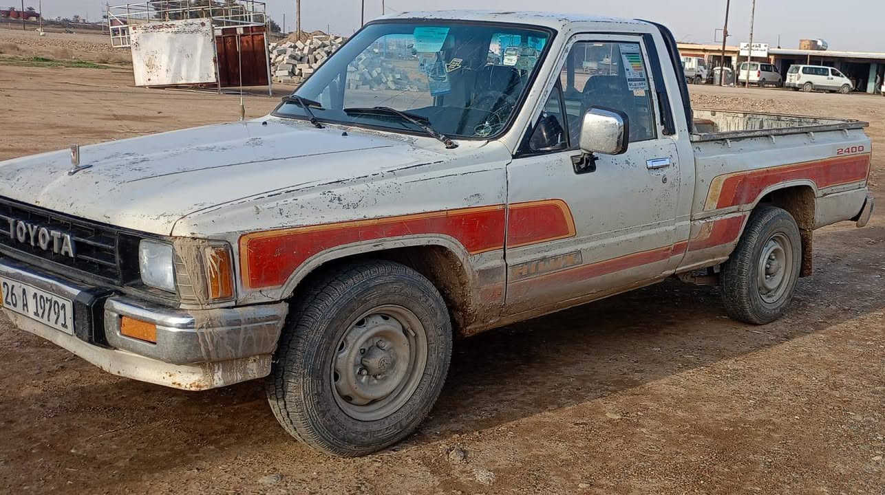 أسلام عليكم تيوتا 88 للبيع مكفووول گيرر محرك شاصي مكفوله بلاديه شرط تحويل مباشرر السعر 58 وبيه مجال الاتصال ***********.    ***********.
