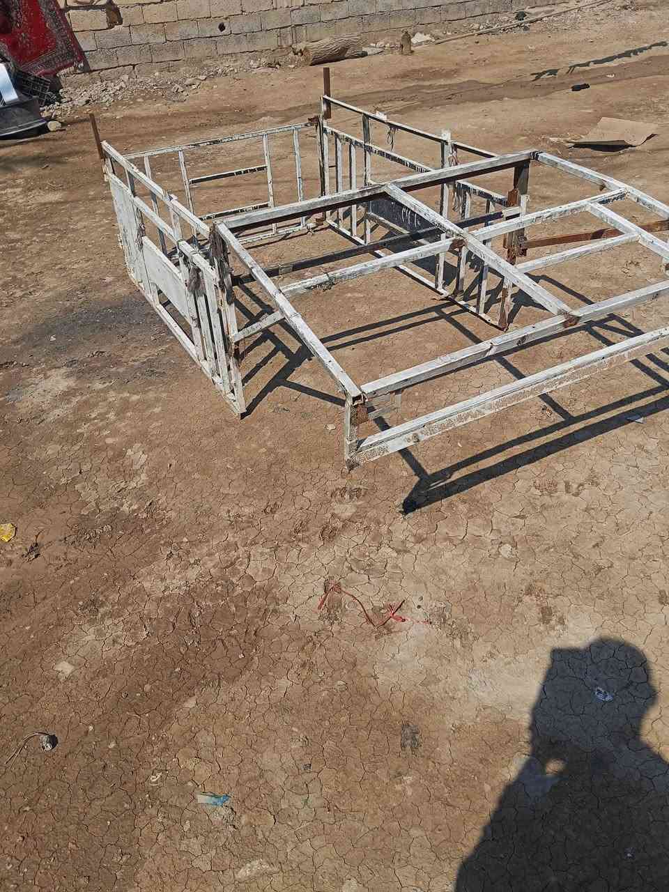 السلام عليكم شباب متجر للبيع السعر سعر 60 ***********
