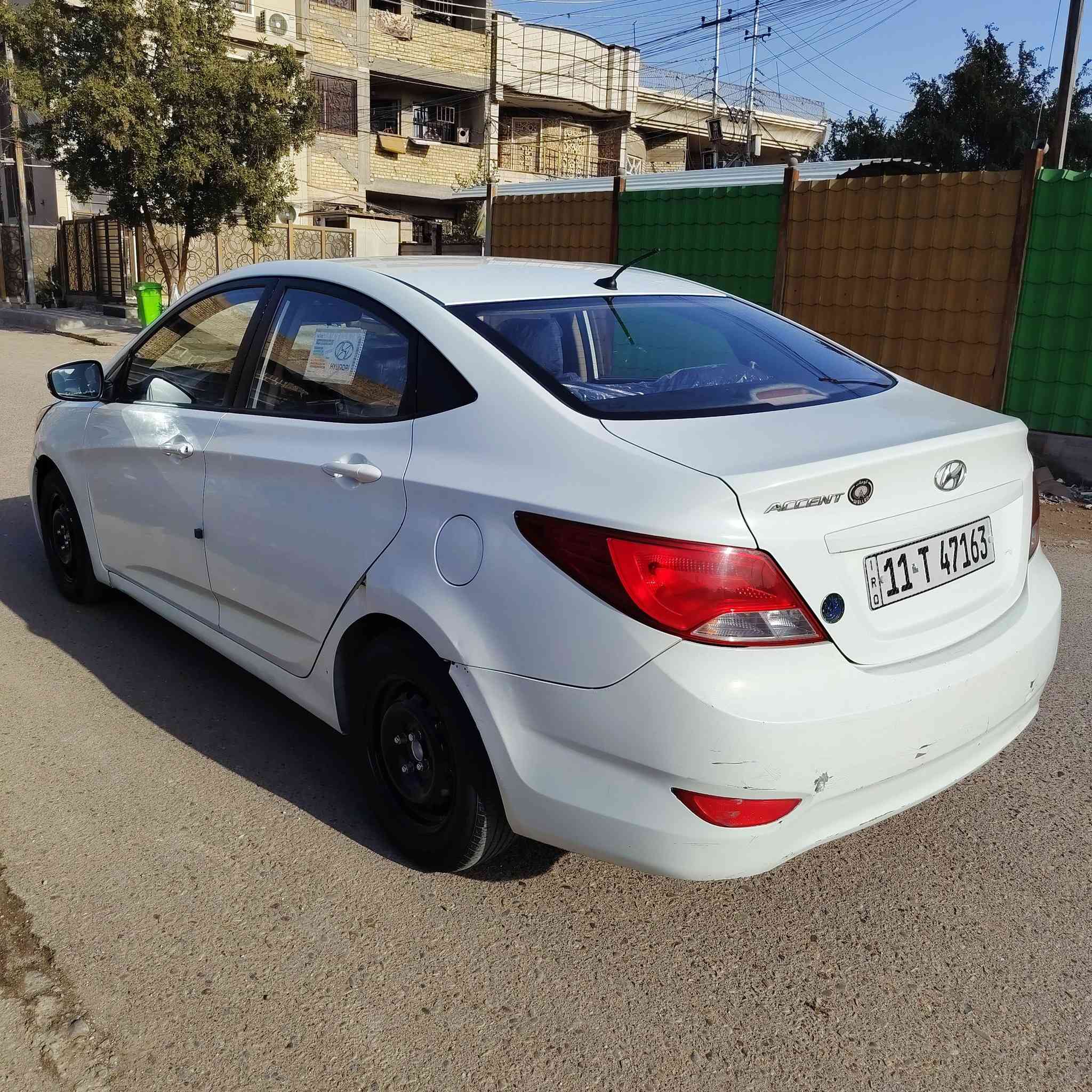 سلام عليكم اكسنت مديل 2016
خليجي شركه عامه بسمي سنوية لغايه 2031
ماشيه 130الف مكينه دوش 1400 شرط ممفتوحه دهن كله اصلي و بانزين محسن امدوشمه جديده استخدم شخصي
تبريد شغال تدفئه شغال سويجات اثنين 
بيهة صبغ احزم بدون دواخل بدون تبديل
عنواني بغداد الامين السعر 79$

***********
