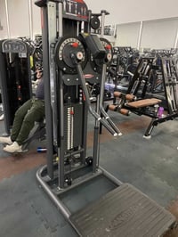 سيت أجهزة جم كامل من شركة Panatta الإيطالية 🇮🇹  ✅ عدد الأجهزة: 17 جهاز...