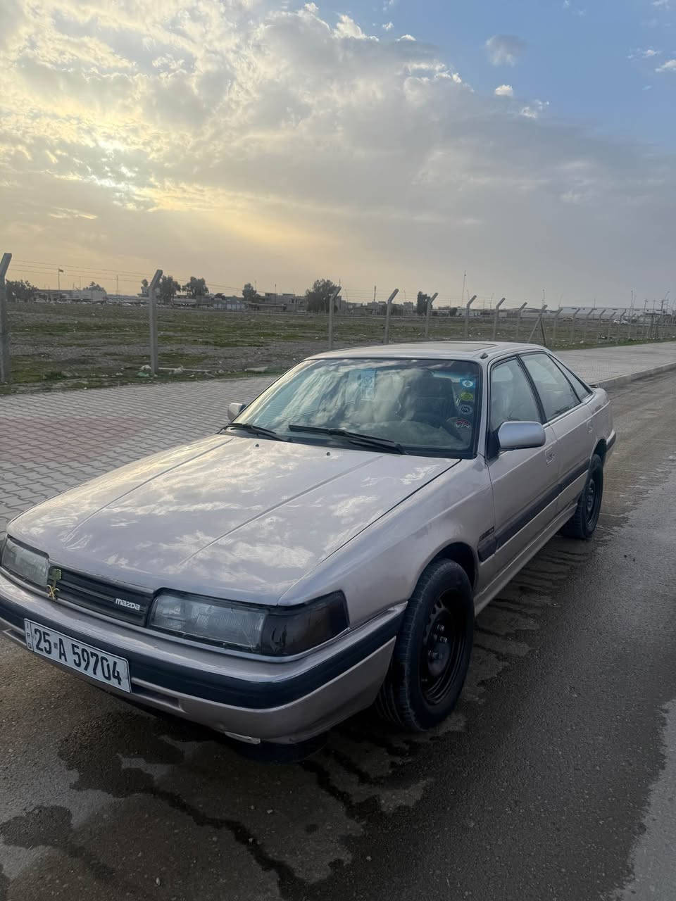 سياره مازدا للبيع موديل 92 سنويه جديده كير محرك ابشرط سياره بسمي شرط التحويل بطاقه بانزين دواخلها نضيفه *********** كركوك, العراق
