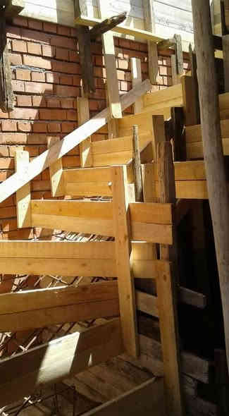 سلام عليكم خويه اعمل نجاره شغل درجه اوله خشب جديد اذا تحب شوف الشغل وقتنع وسهله نشالله هذا رقمي اذا تحب *********** واي استشاره مجانيه حاضرين
