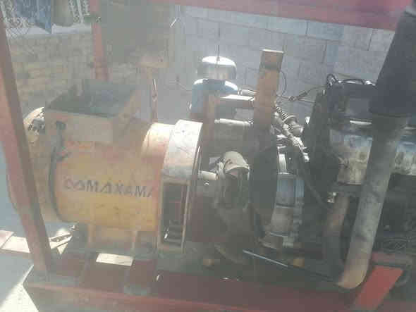 سلام عليكم مولد كيا ٢٧٠١ راس توليد ٣٠ كيفي ١٢٠ امبير محرك خير من الله لاتنقيص ولاتبخير شرط الشغل السعر 1.750 مليون وسبع ميه وخمسين وبي مجال قليل للإستفسار الاتصال على الرقم *********** العنوان الديوانية الشاميه الحفار الكبير
