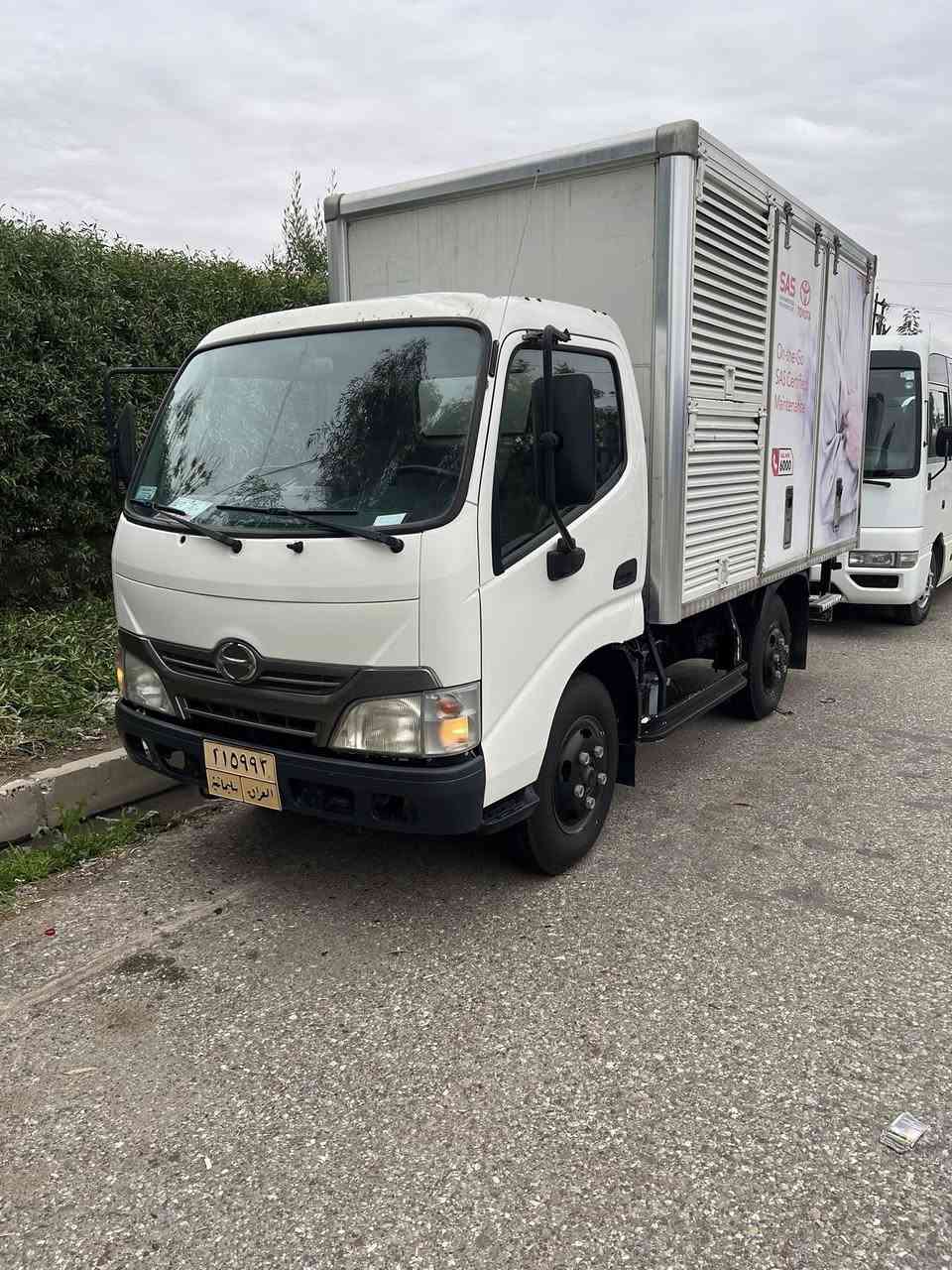 هـینو 
مودیل ٢٠١٣
ماشیة ٣٨ الف كم حقیقي
***********
عنوان/ اربیل
