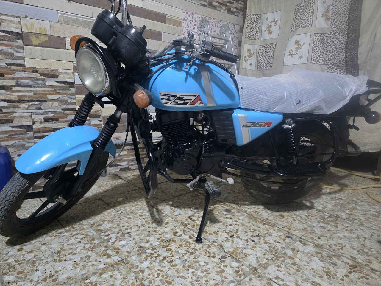 للبيع دايون نفخ كامله خرسه  اصوليه تاخذه من البيت  اوراقه اب٢٥٠ طلعهن. ضايعات العندي  مديل ٢٠  كربلاء. سعره ٧٥٠   مستعجل عل بيع ***********
***********
