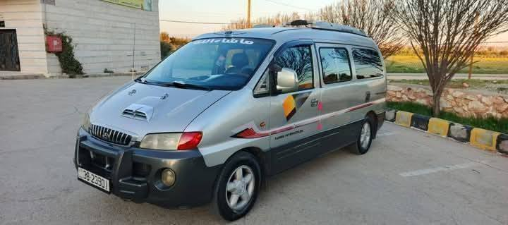 بعد الصلاه على النبي باص هونداي ستاركس لمتد مركزي  موديل 2001    السعر.،،    3300    ،،،   قابل للتفاوض
فحص 4  قصعه ولا ملاحظه بودي ماتور 25BB  تيربو 60% بيان جمركي جديد تشيك هيئه اماميم وخلفيه بلكامل مشيه ولا طقه  مرخصه ل 30//6  كراسي جلد تابلوفرمايك الاصلي سنتر لوك قفل مركزي على سرعه 40 جنط الاصلي اكسسوارات كامله السعر}}   3300     {{ قابل للتفاوض تلفون (((. 0775439550.  )).
الباص ليره ما بده اياها  صلاه النبي بوضع الحره


**إذا كنت صاحب هذا الإعلان وتريد حذفه لأي سبب، رجاءا أرسل رسالة إلى الدعم الفني**