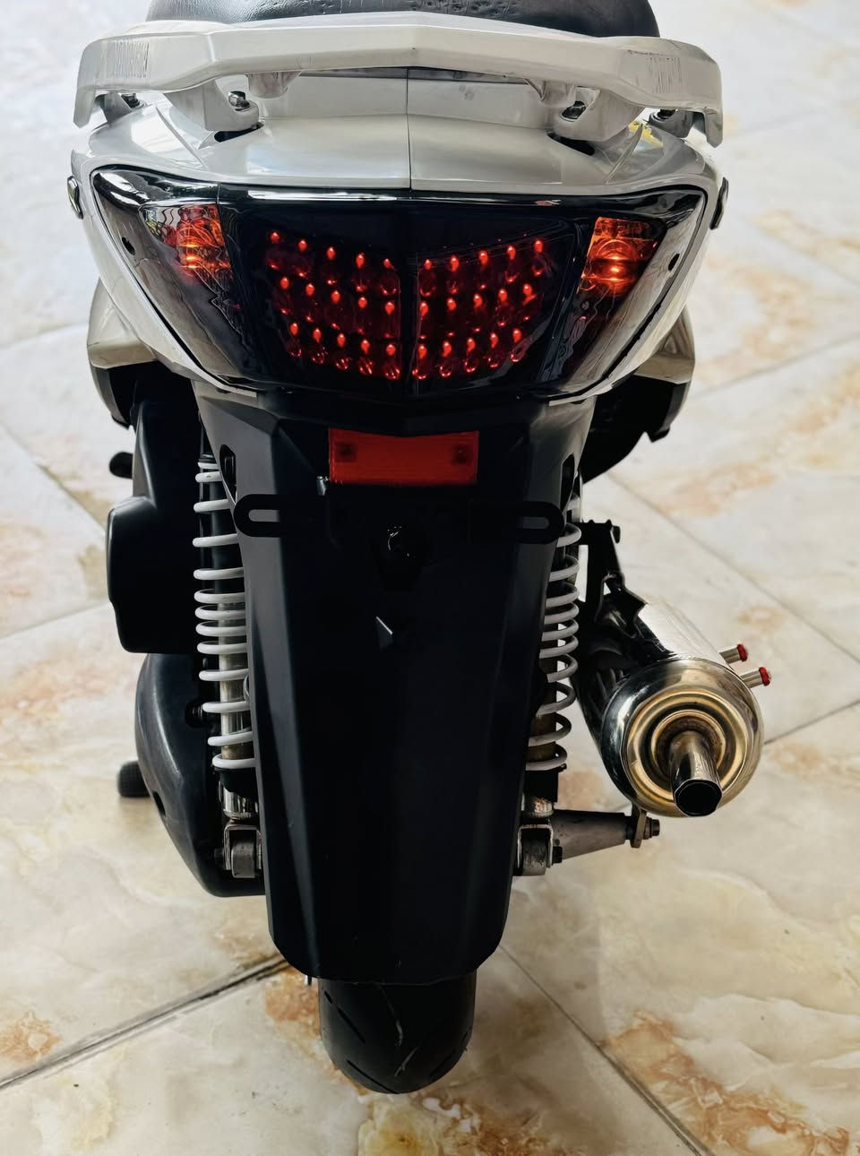 السلام عليكم سكنس فحل كابريتر طلاعات بوشه ٥٨ فول تزويد ويل كب ⭐️.صلنصه صجميه ستيل أم نغمه قبق فلاوين يدات بريك سلف جبير قطره دهن تايرات جلاتين بكلايت لد أشاير لد كالاحلام رياضي الدراجه شلعه ومعدل متلزم نقص بس دشبول ميشتغل السعر ٨٠٠ وبيها مجال مكاني دوره شارع ٦٠  رقمي ***********
