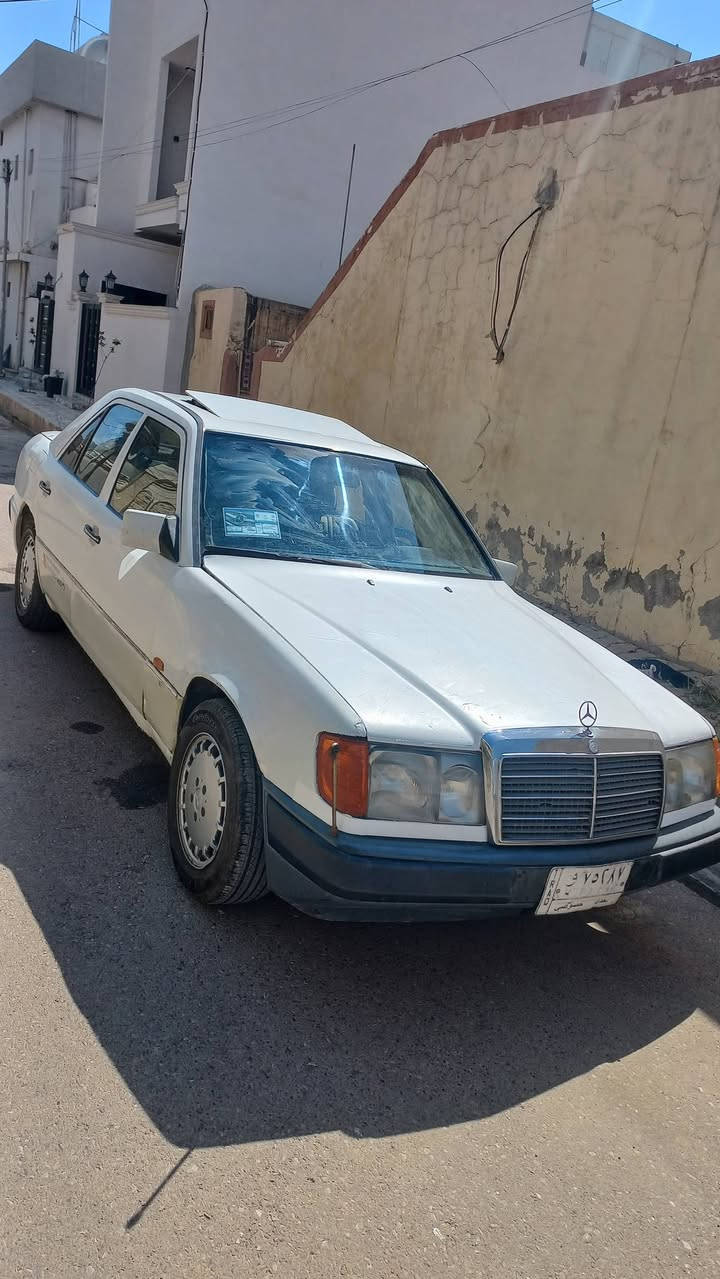 يالله للبيع فقط
موديل ٨٧رقم بغداد دولي بسمي 
مكينه مكفول بطة  ٢٥٠٠
حداديه امامي وخلفي جديده 
زوج تاير جديد 
فتحة طگتين سلايت روف
مكفوله ضربه 
السعر  ٢٩$  قفل مكاني بغداد كفاءات دورة 
***********
