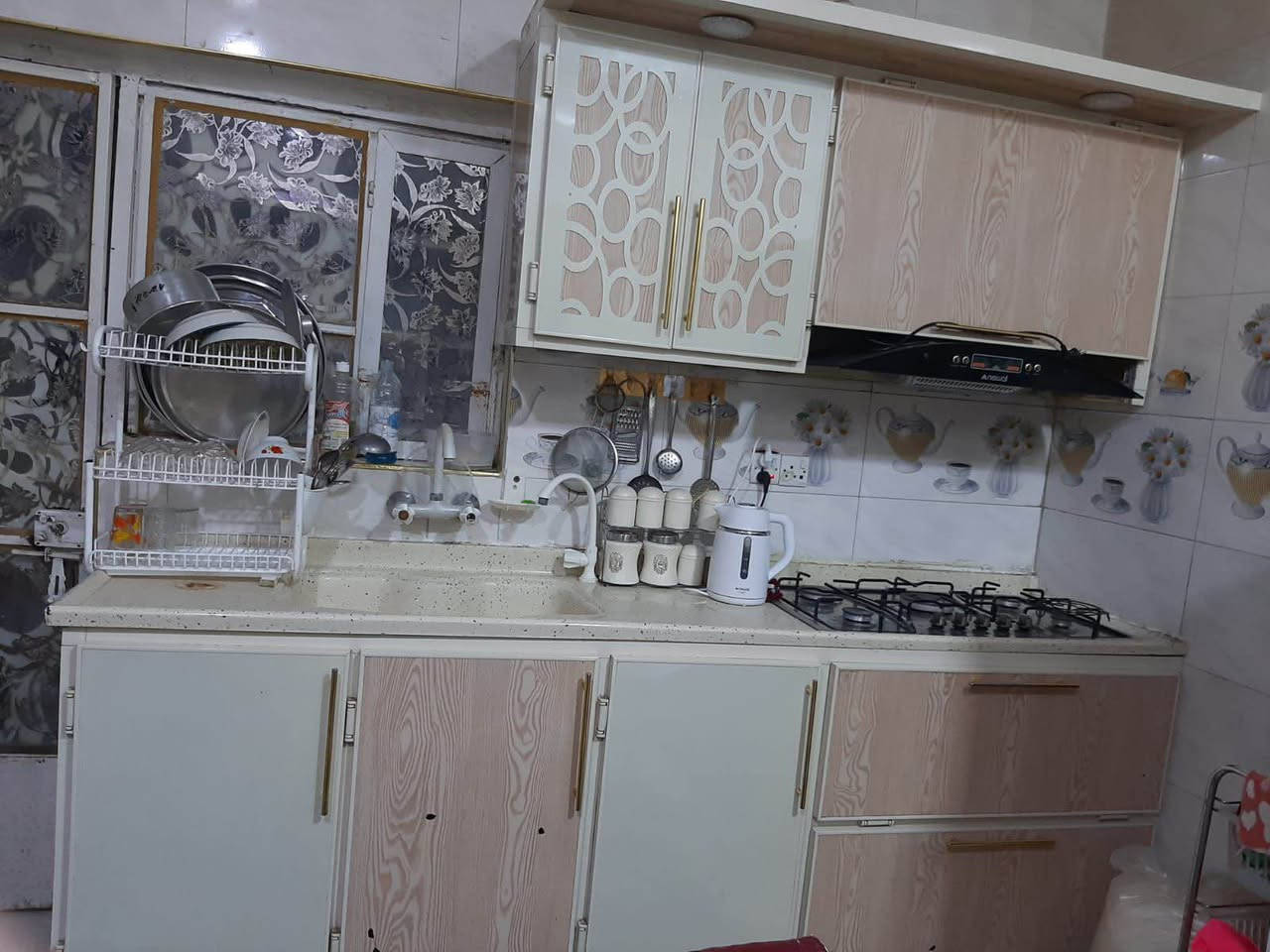كاونتر للبيع السعر 750 وبي مجال العنوان ابي الخصيب باب سليمان 

‭0770 652 3354‬ البصرة, العراق

